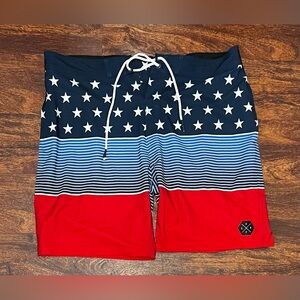 No boundaries men’s swimwear American Multicolor Desing (preowned) Size 38